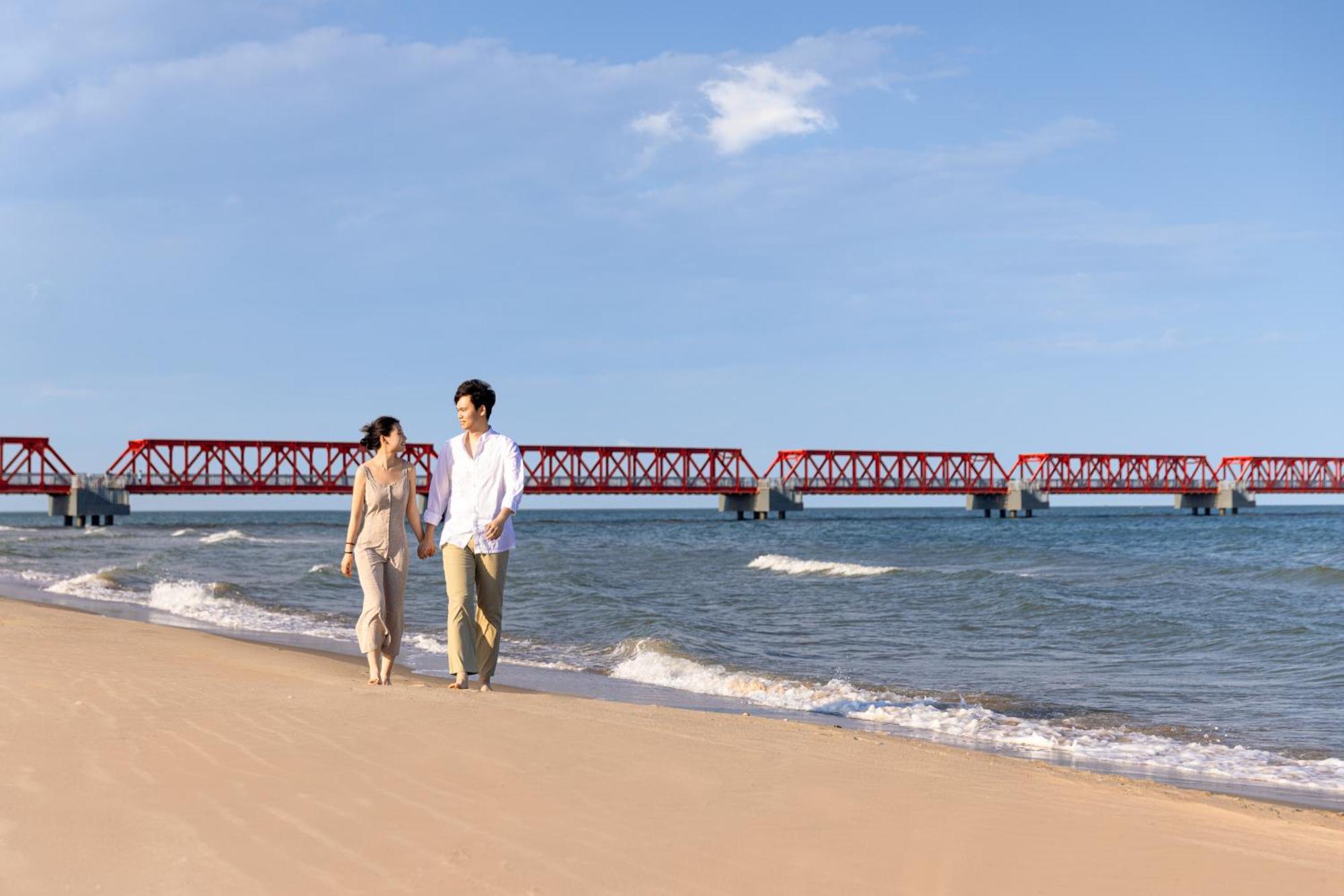 Hotel Indigo Beidaihe Qinhuangdao Exteriör bild